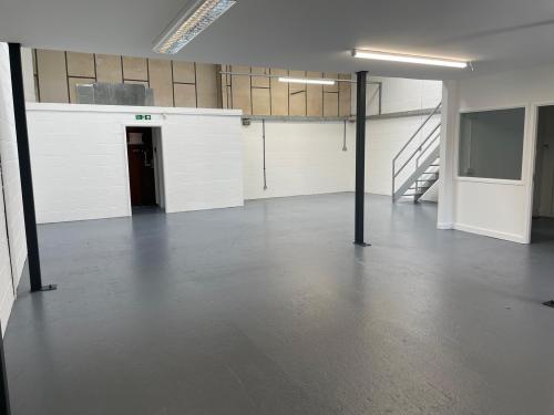 Unit 5, Worcester Road Trading Park, Banbury, OX7