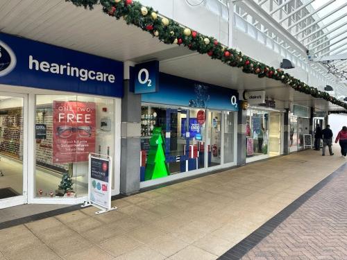 Yate Shopping Centre, 13 West Walk, Yate, BS37