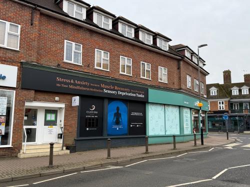 12a, The Highway, Beaconsfield, HP9