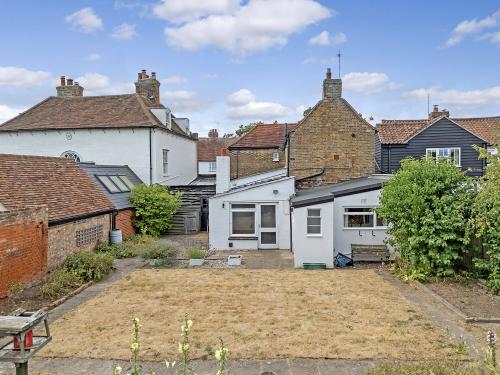 6 The Green, Writtle, Chelmsford, CM1