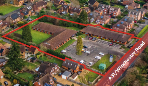 156 Winchester Road, Four Marks, Alton, GU34