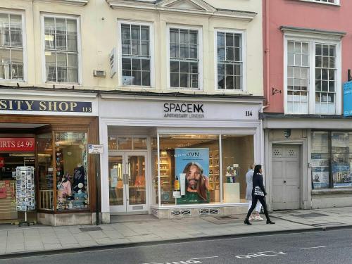 114 High Street, Oxford, OX1