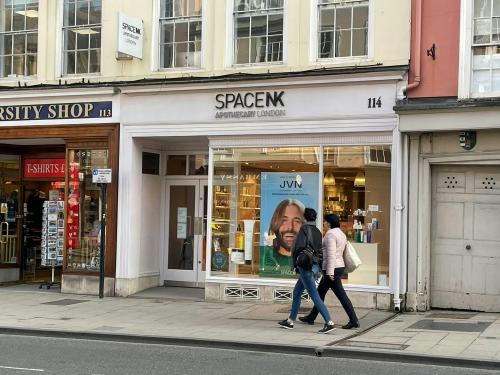 114 High Street, Oxford, OX1