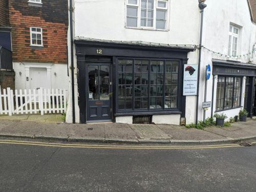 12 Castle Street, Guildford, GU1