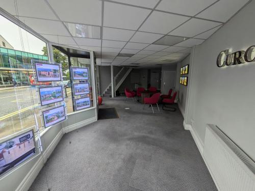 4 London Road, Guildford, GU1