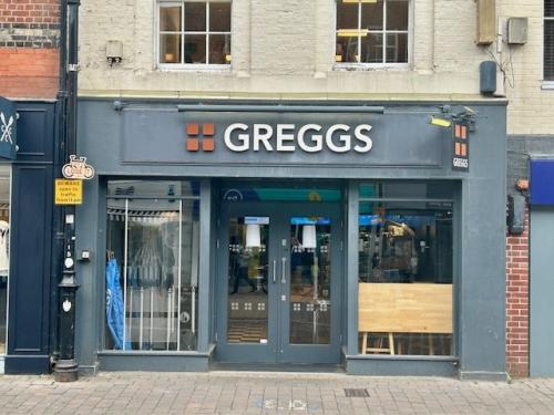 77 Northbrook Street, Newbury, RG14