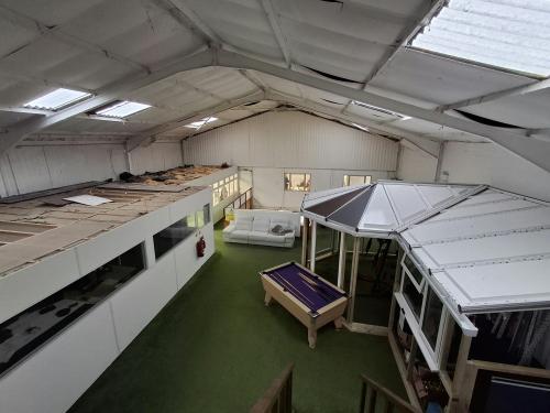 Unit 8, Crow Arch Lane Industrial Estate, Ringwood, BH24