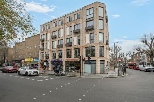 196B Southwark Park Road, Bermondsey, London, SE16