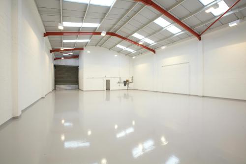 Unit 3, Nimrod Industrial Estate, Nimrod Way, Reading, RG2