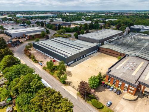 Unit 11, Woodside Industrial Estate, Humphrys Road, Dunstable, LU5