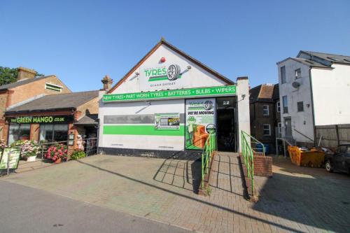 22 Station Road, Burgess Hill, RH15