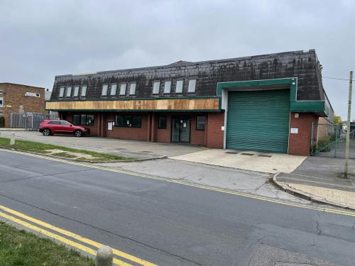Former Europcar, 6-8 Commercial Road, Reading, RG2