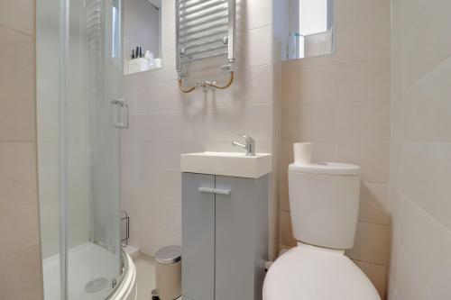74 Lewes Road, Brighton, BN2