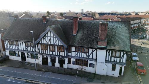 Plough & Harrow, 419 High Road, Leytonstone, London, E11