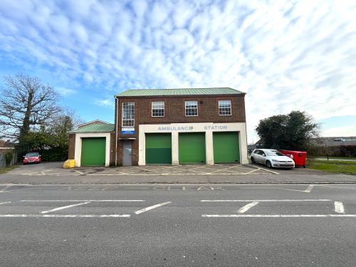Former Ambulance Station, Chiltern Avenue, Amersham, HP6