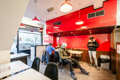 322 Burdett Road, Poplar, London, E14