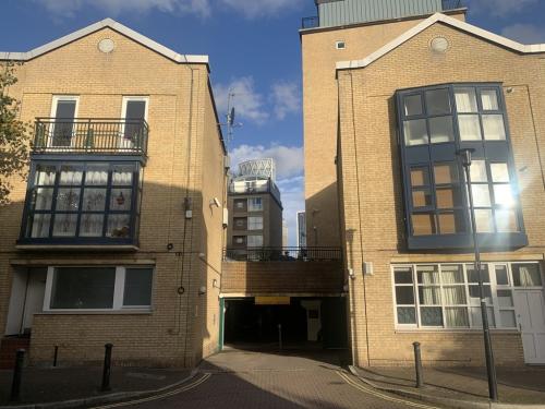 279 Lawrence Wharf, Rotherhithe, London, SE16