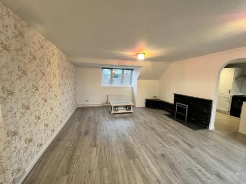 Queens House, 6 Haslemere Road, Liphook, GU30