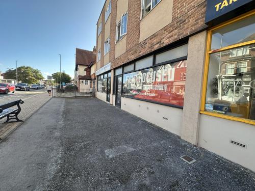 Unit 2 Highcliffe Corner, 401 Lymington Road, Highcliffe, Christchurch, BH23