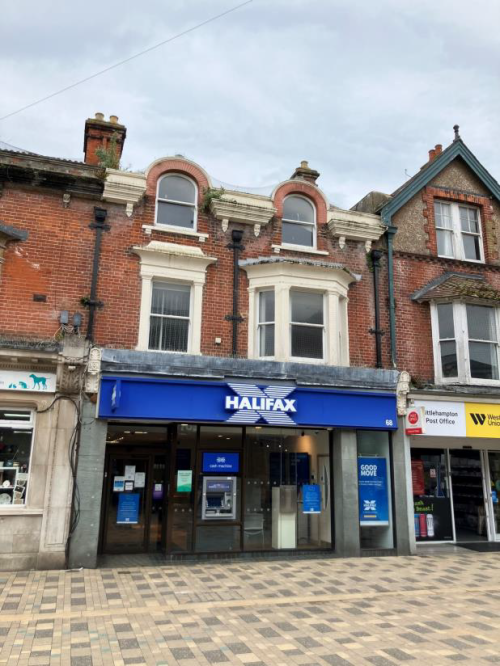 68 High Street, Littlehampton, BN17