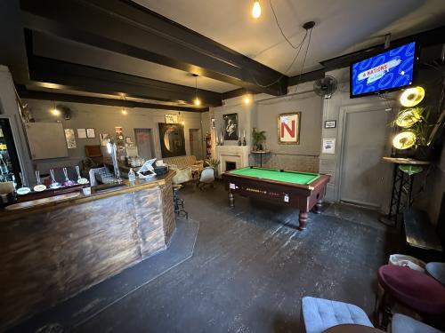 The Rising Sun, 98 Harper Road, Bermondsey, London, SE1