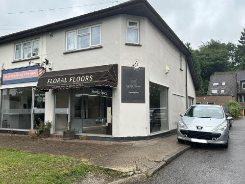 19 Nightingales Corner, Little Chalfont, HP7