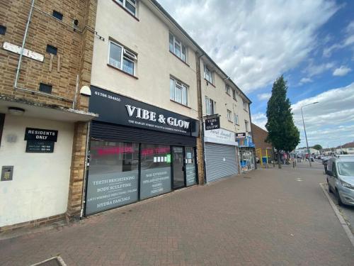 122 Dagenham Road, Dagenham, Romford, RM7