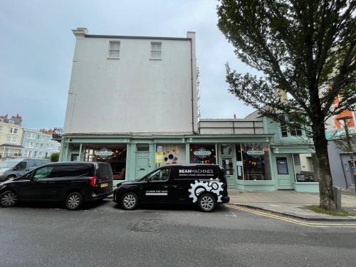 81-82 St. James's Street, Brighton, BN2