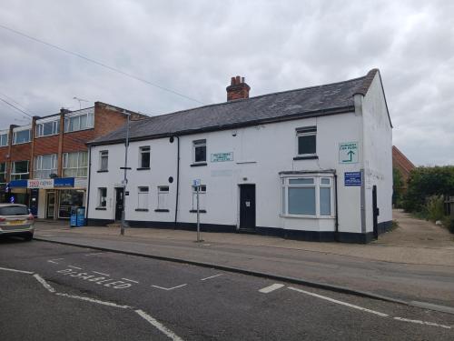 14 Grange Road, Billericay, CM11