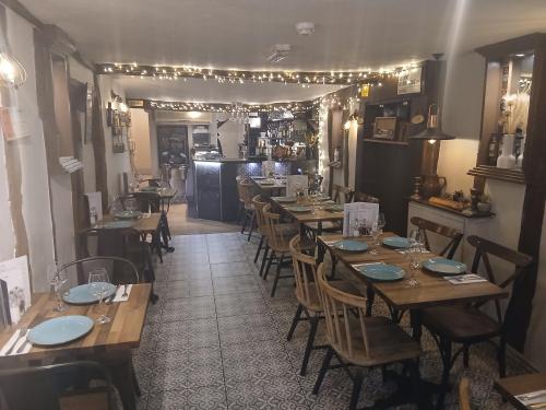 64 High Street, Brentwood, CM14