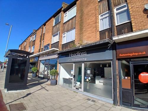 242 Hutton Road, Shenfield, Brentwood, CM15