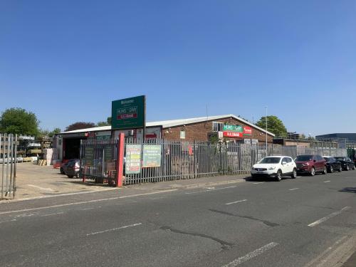 HUWS Gray Builder's Merchant, Chessington Industrial Estate, Cox Lane, Chessington, KT9