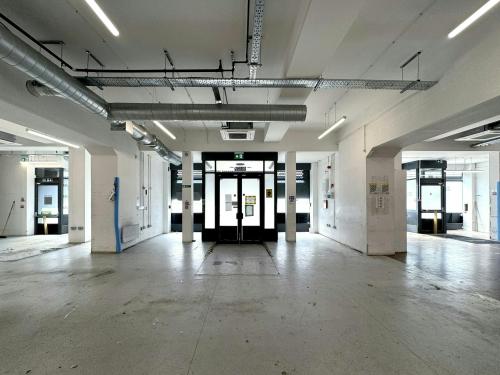 138 Finchley Road, South Hampstead, London, NW3