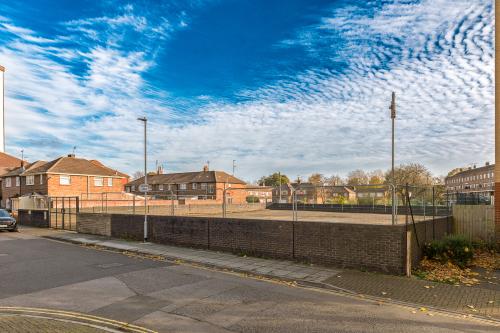 Former Car Park, Staunton Street, Portsmouth, PO1