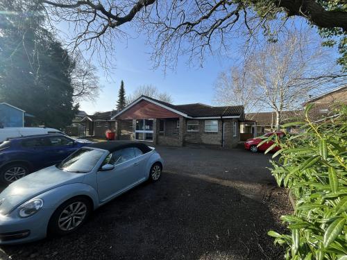 West Green Community Hall, Town Barn Road, Crawley, RH11
