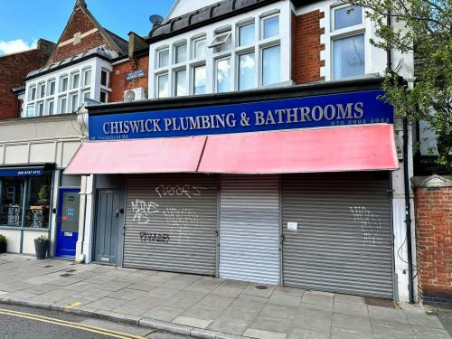 60 Southfield Road, Chiswick, London, W4