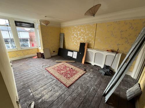 40 & 42a, Victoria Road, Woolston, Southampton, SO19