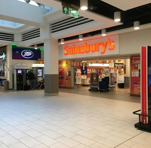 Grosvenor Shopping Centre, 15 Princes Walk, Northampton, NN1