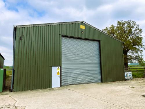 Unit A, Henhaw Farm Coopers Hill Road, South Nutfield, Redhill, RH1