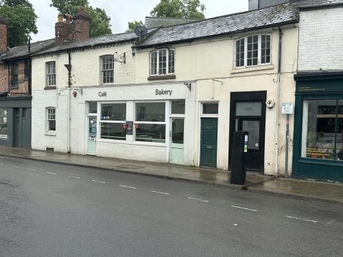 122 Regent Street, Leamington Spa, CV32