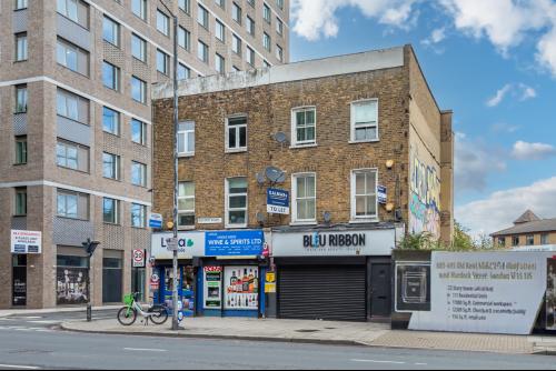 683a, Old Kent Road, South Bermondsey, London, SE15