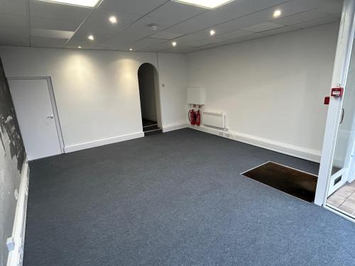 21B High Street, High Wycombe, HP11