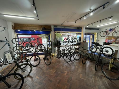 Unit 2 Co Operative House, 261 Rye Lane, Peckham, London, SE15