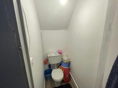 253b Well Street, Hackney, London, E9