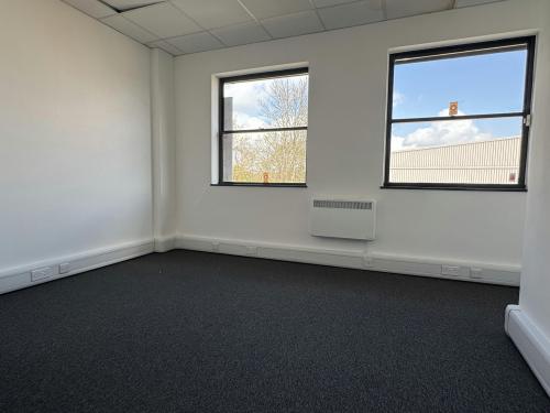 Unit 6, Heathlands Industrial Estate, Heathlands Close, Twickenham, TW1