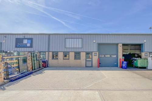 Unit D3, Dolphin Enterprise Centre, Evershed Way, Shoreham, Shoreham-by-sea, BN43