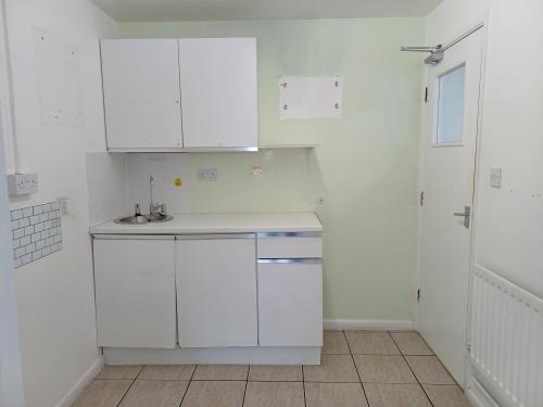 15 Charter Court, Oakley Vale District Centre, Corby, NN18
