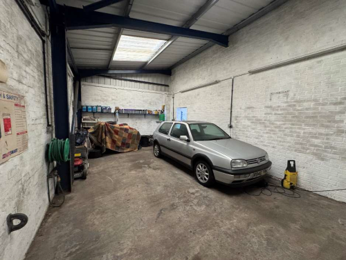 Ufton Garage, Southam Road, Ufton, Leamington Spa, CV33
