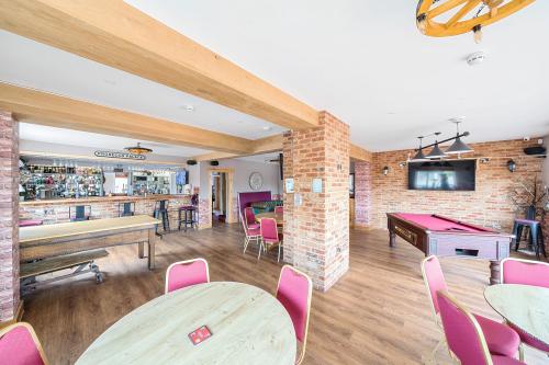 Highwayman, Lynn Road, Walton Highway, Wisbech, PE14