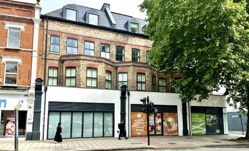 104-108 Chiswick High Road, Chiswick, London, W4